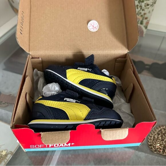 Puma Baby Street Runner V2 Mesh Hook and Loop Navy and Yellow Stripe Sneakers 4 - Picture 10 of 11